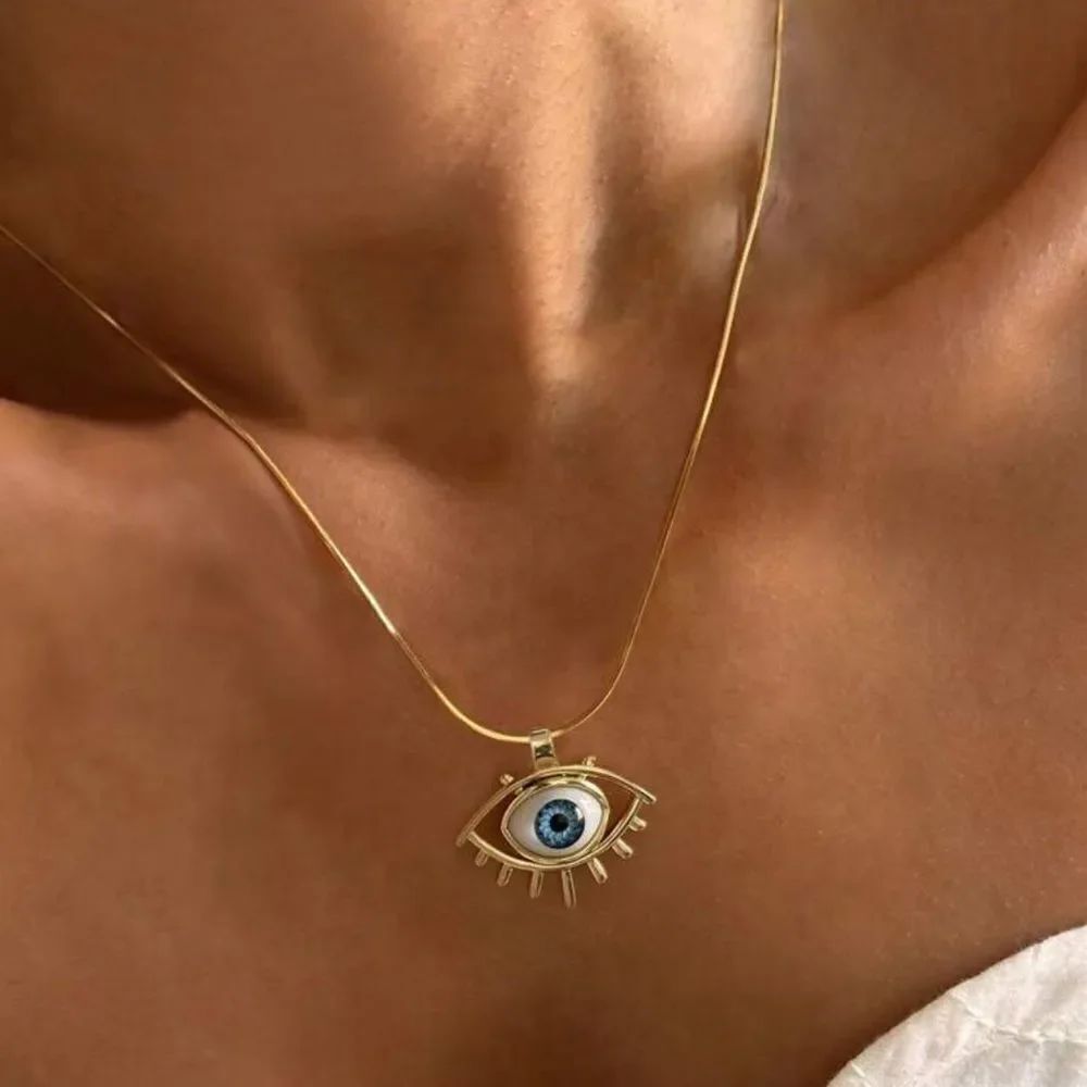 Evil eye necklace M1227